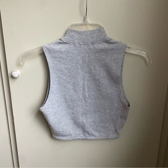 Cotton Sleeveless Mock Turtleneck Stretchy Crop Top - Picture 2 of 4
